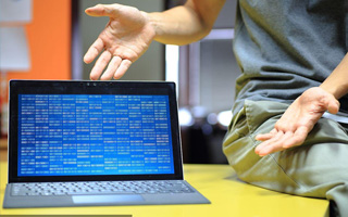 哈密 mongo排序sort,php如何按顺序排列数组？
